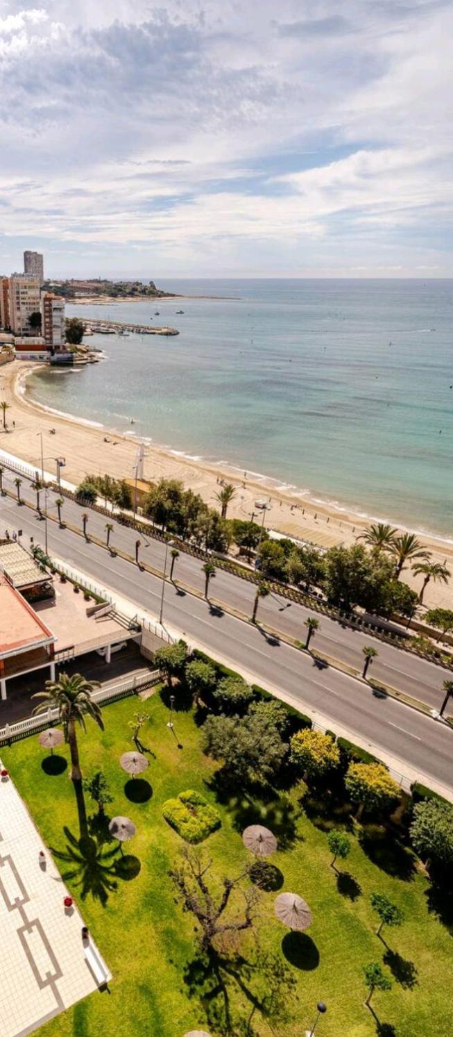 bellavista 4 frente a la playa Alicante Esterno foto